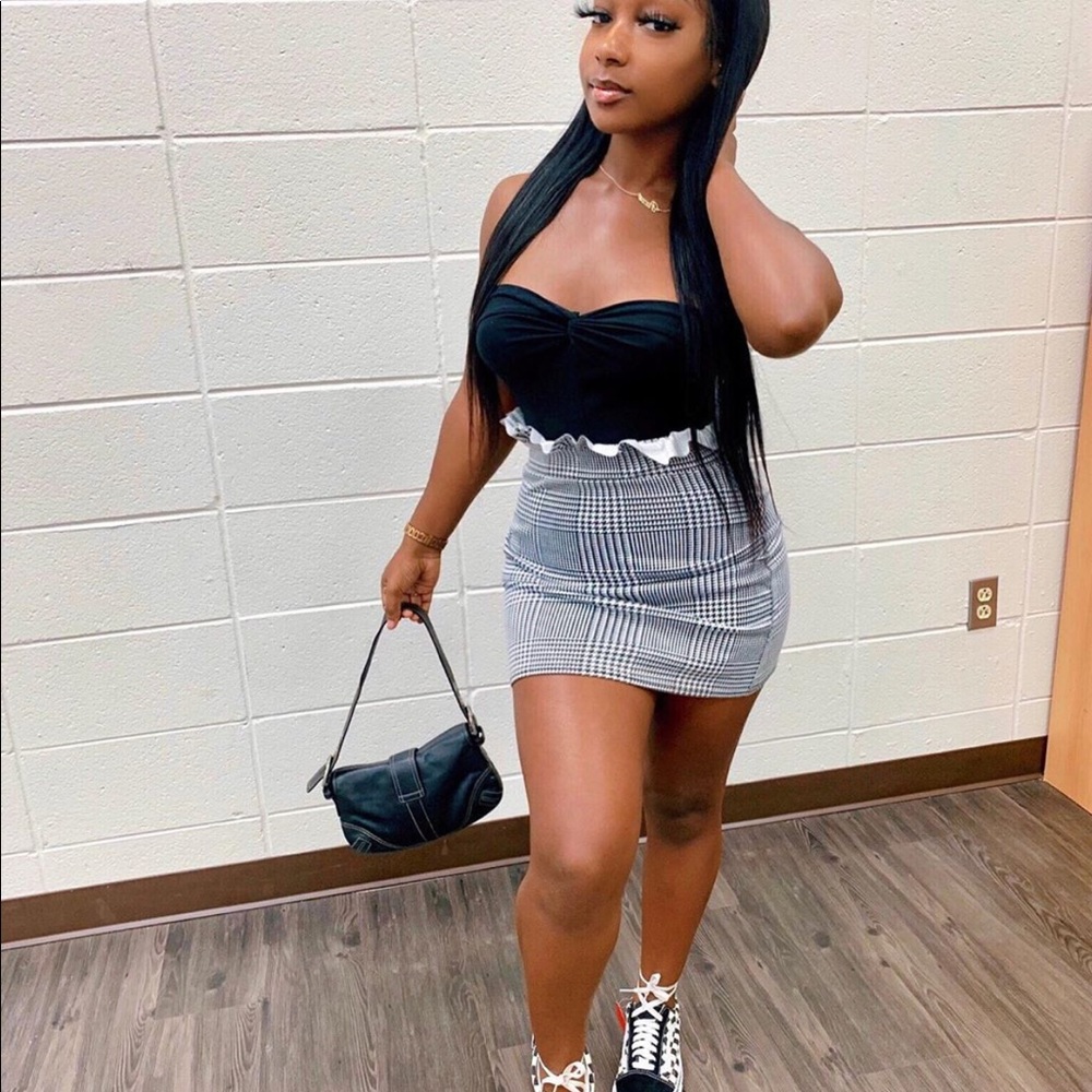Boohoo skirt